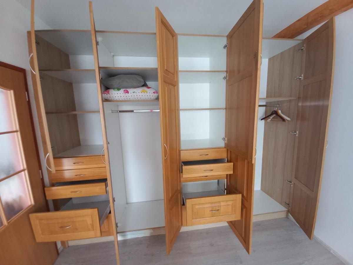 Apartmany Kocanda Jesenice  Luaran gambar